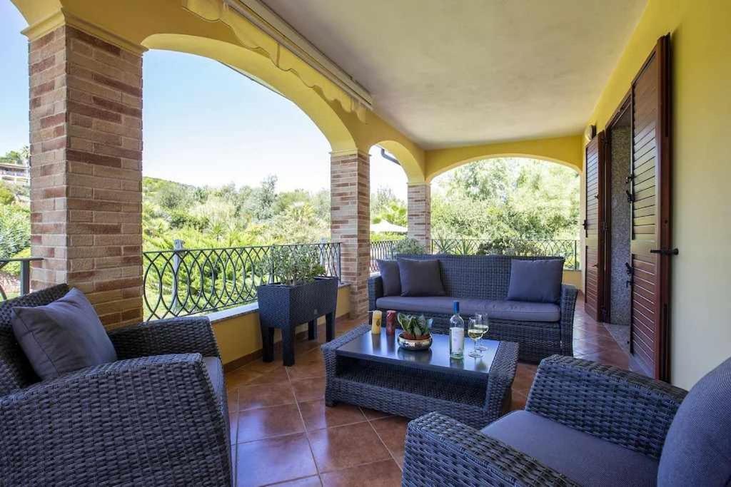 Alghero Villa Mistral Per 7 Persone Terrazza Bbq Ac Wifi Luaran gambar