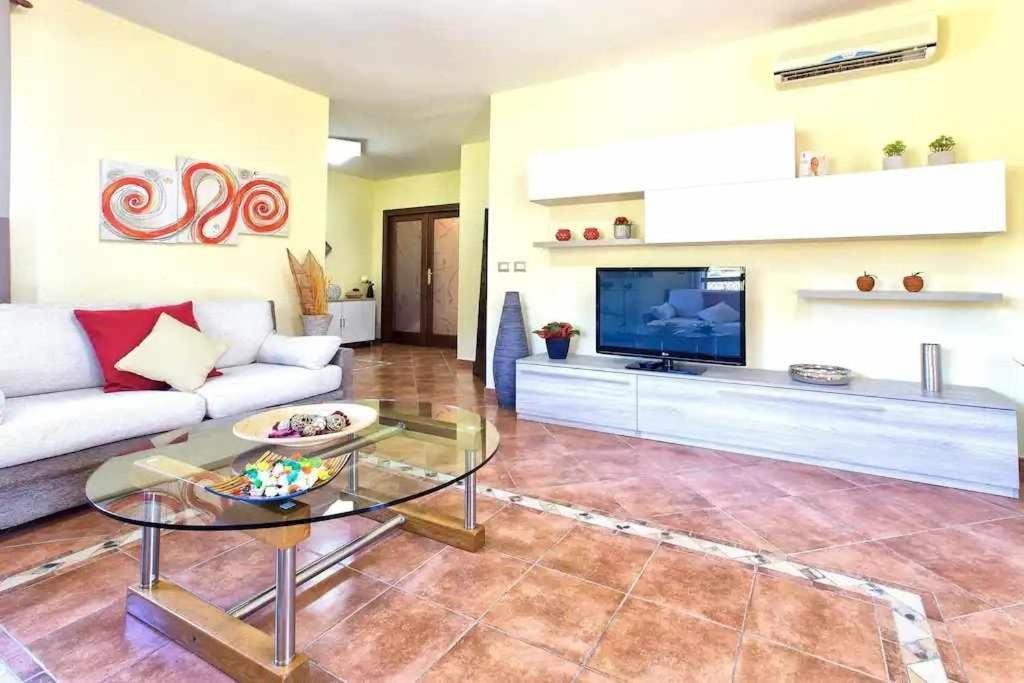 Alghero Villa Mistral Per 7 Persone Terrazza Bbq Ac Wifi Luaran gambar