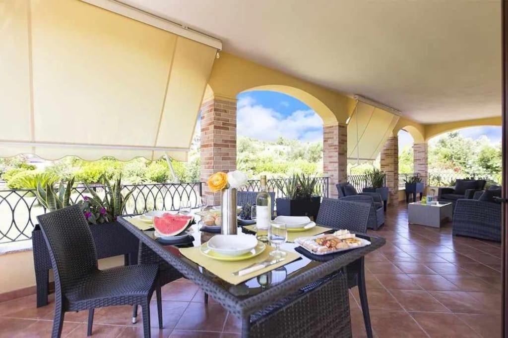 Alghero Villa Mistral Per 7 Persone Terrazza Bbq Ac Wifi Luaran gambar